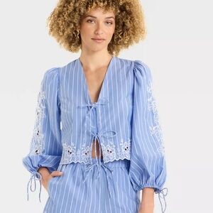 FUTURE COLLECTION Light Blue Oversized Balloon Sleeve Blouse